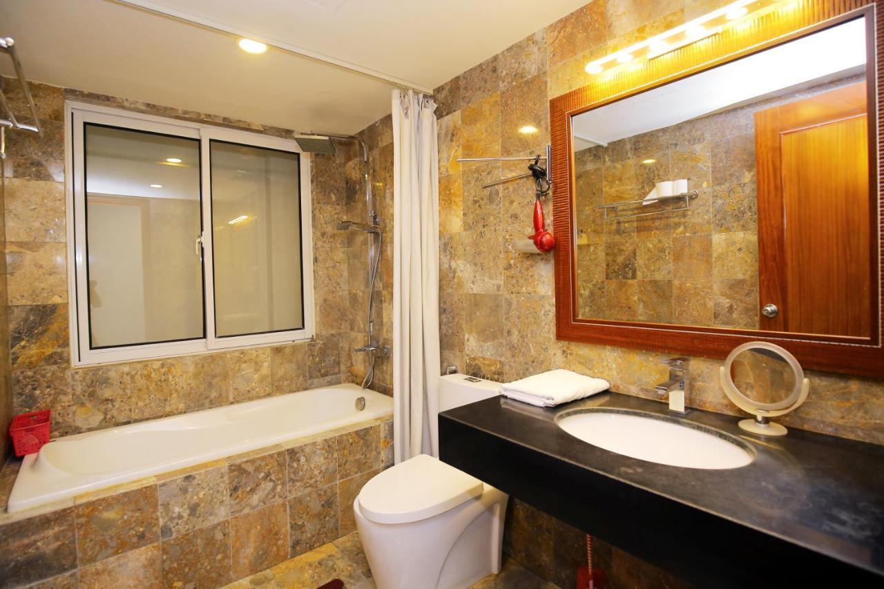 Investland In Truc Bach & Serviced Apartment Hanoi Zewnętrze zdjęcie